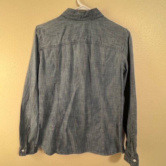 Gap 1969 Chambray Button-Down Blouse - Medium - Picture 6 of 13